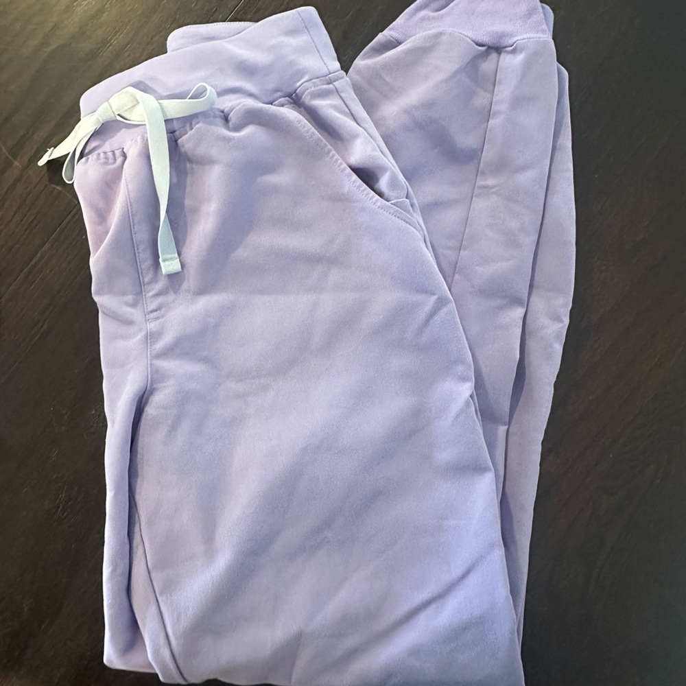 Figs Lavender Jogger Scrub Pants